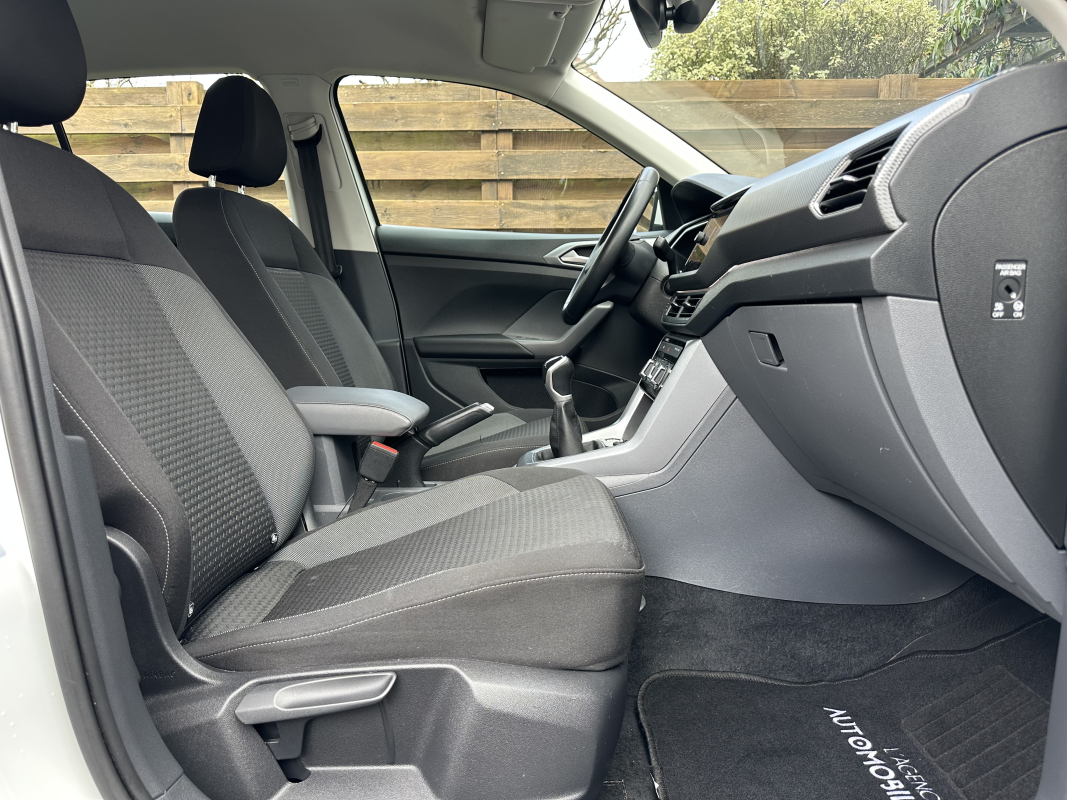 Volkswagen T-Cross — 26