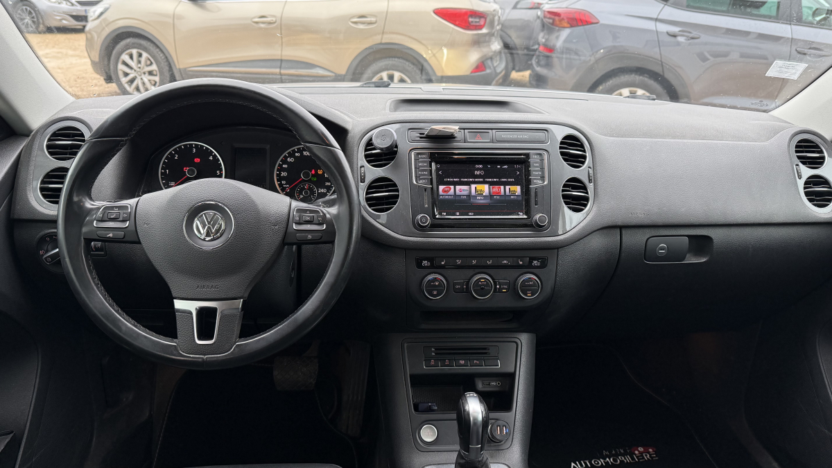 Volkswagen Tiguan — 10
