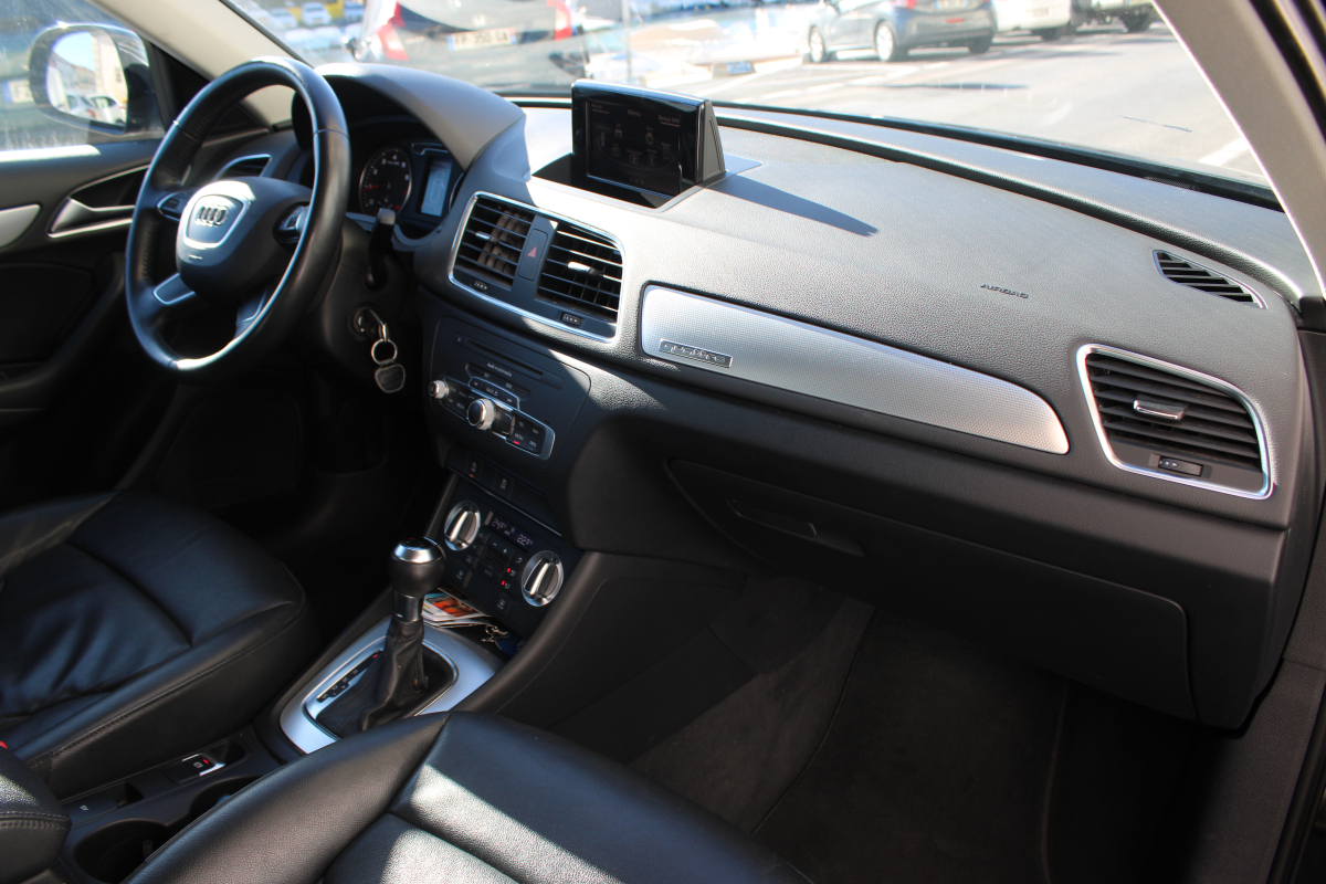Audi Q3 — 9