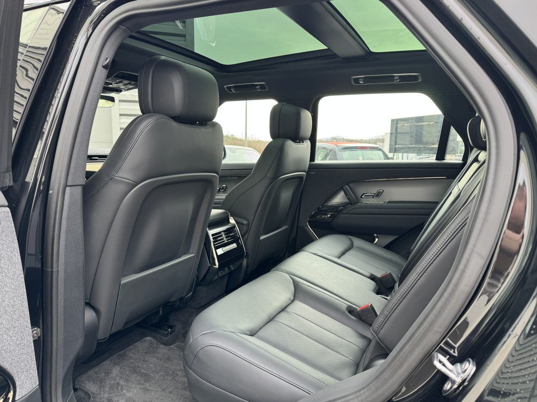 Land Rover Range Rover Sport — 14