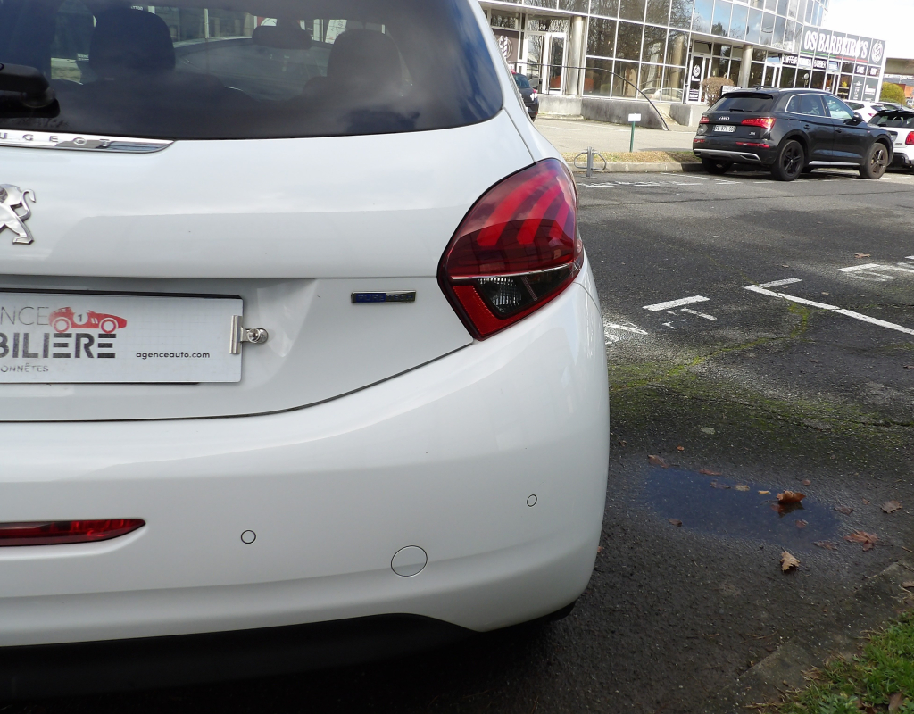 Peugeot 208 — 34