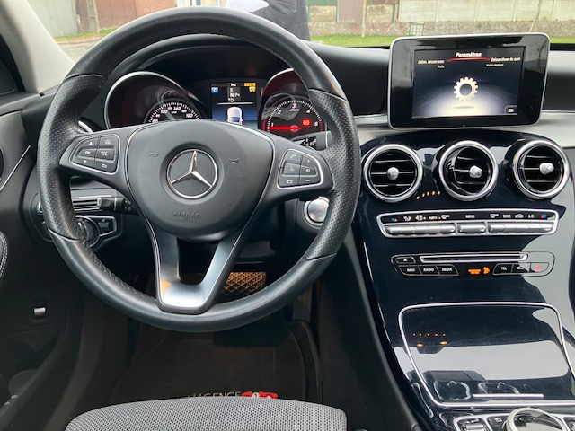 Mercedes Classe C — 27