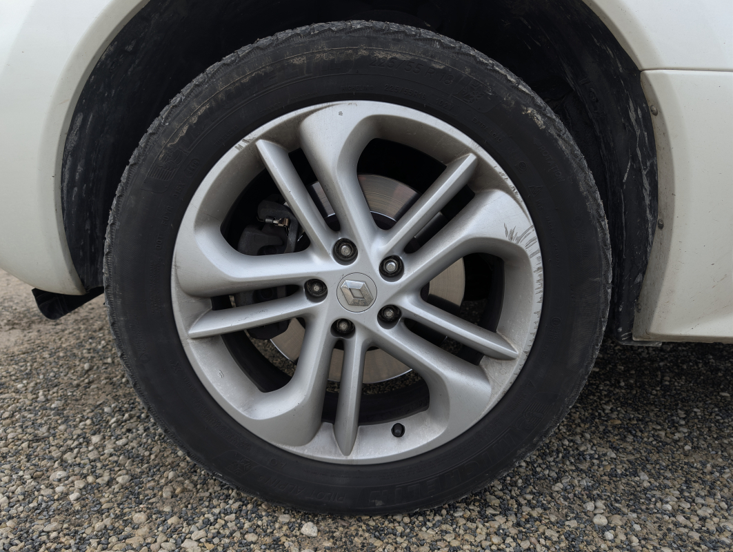 Renault Koleos — 19