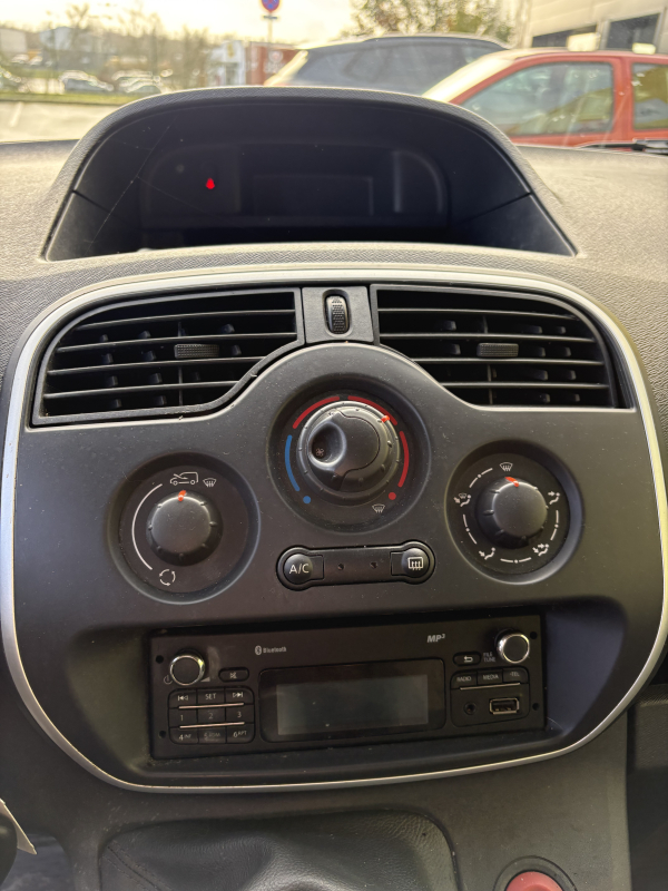 Renault Kangoo Express — 17
