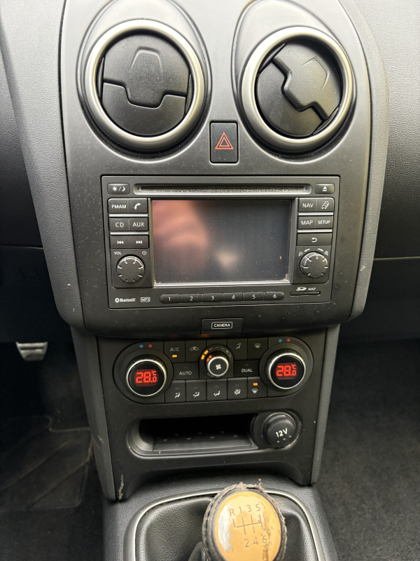 Nissan Qashqai — 15