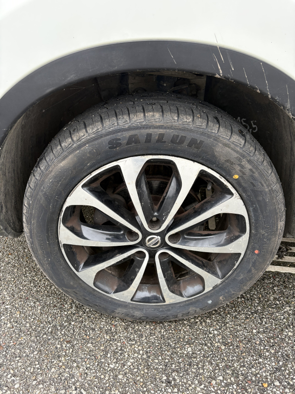 Nissan Qashqai — 18