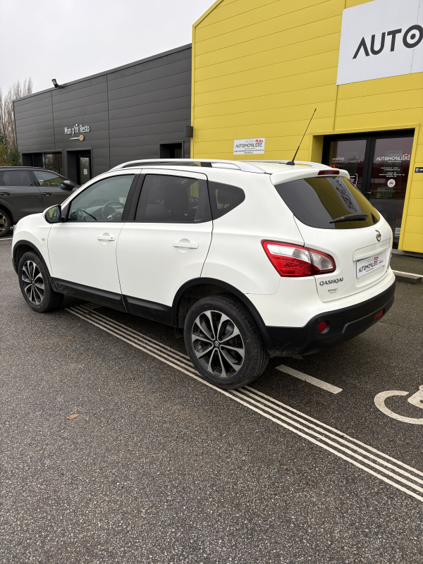 Nissan Qashqai — 8