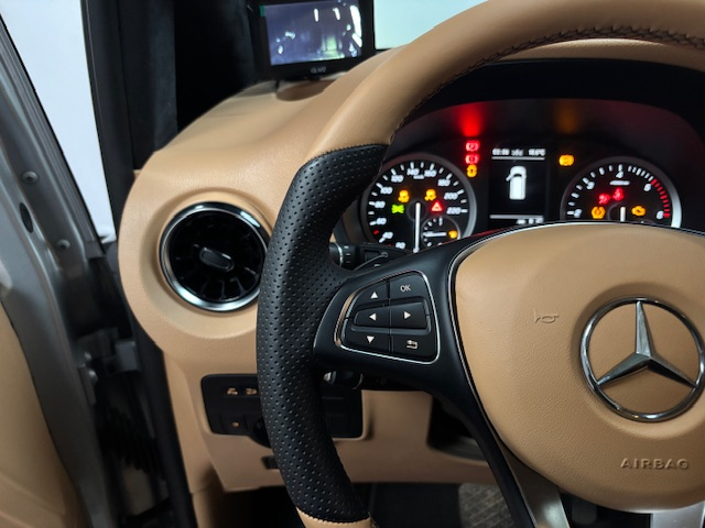 Mercedes Classe V — 14