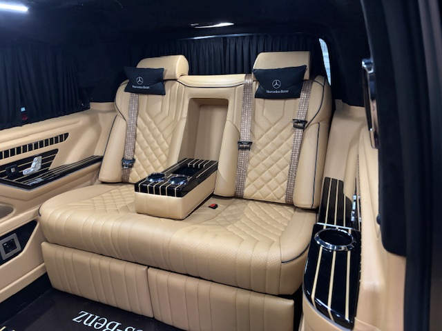 Mercedes Classe V — 24