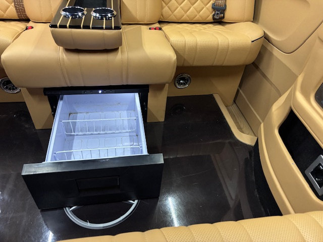 Mercedes Classe V — 32