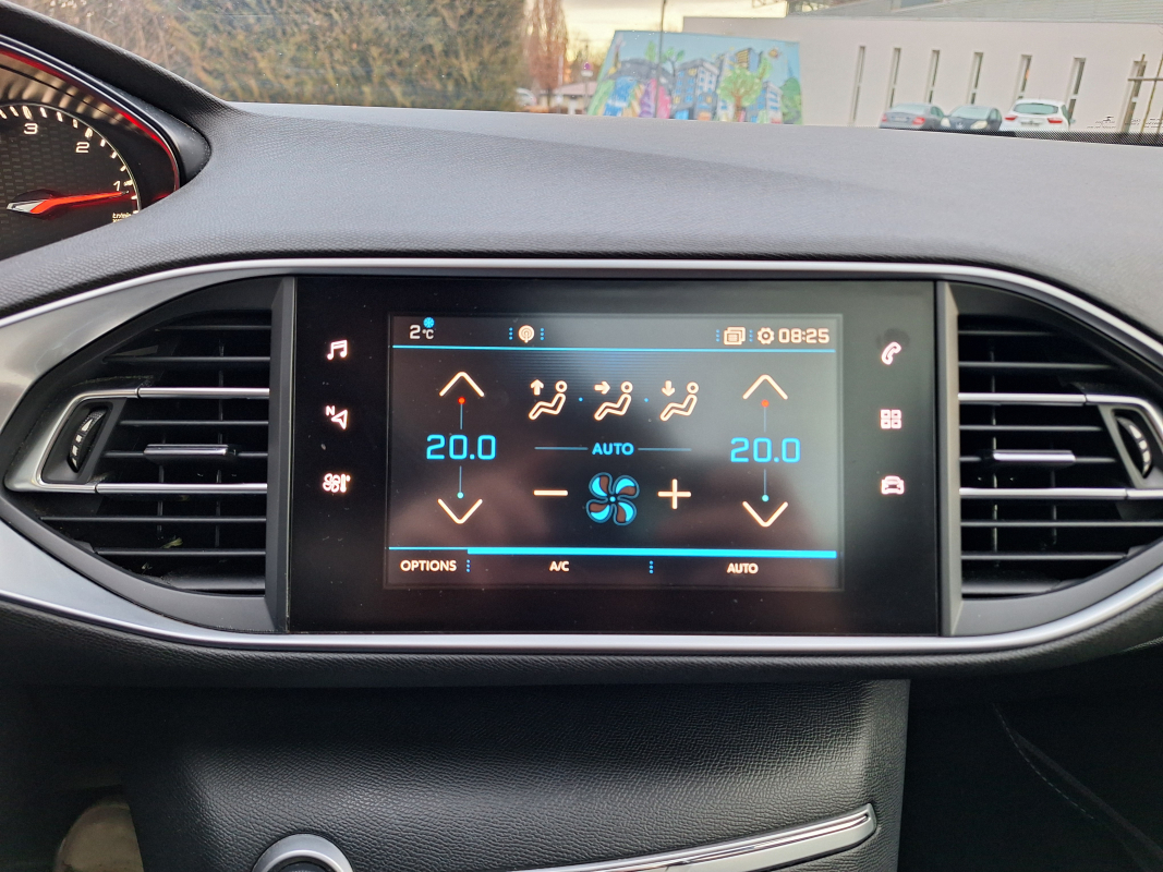 Peugeot 308 — 22