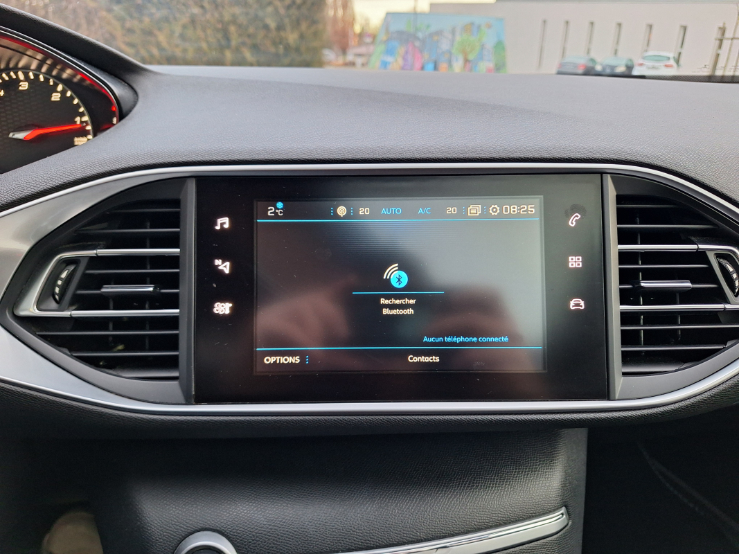 Peugeot 308 — 21