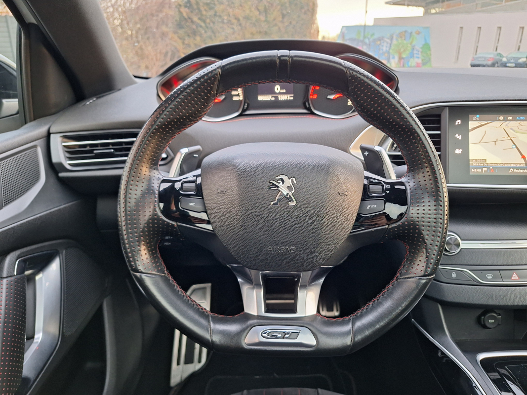 Peugeot 308 — 16
