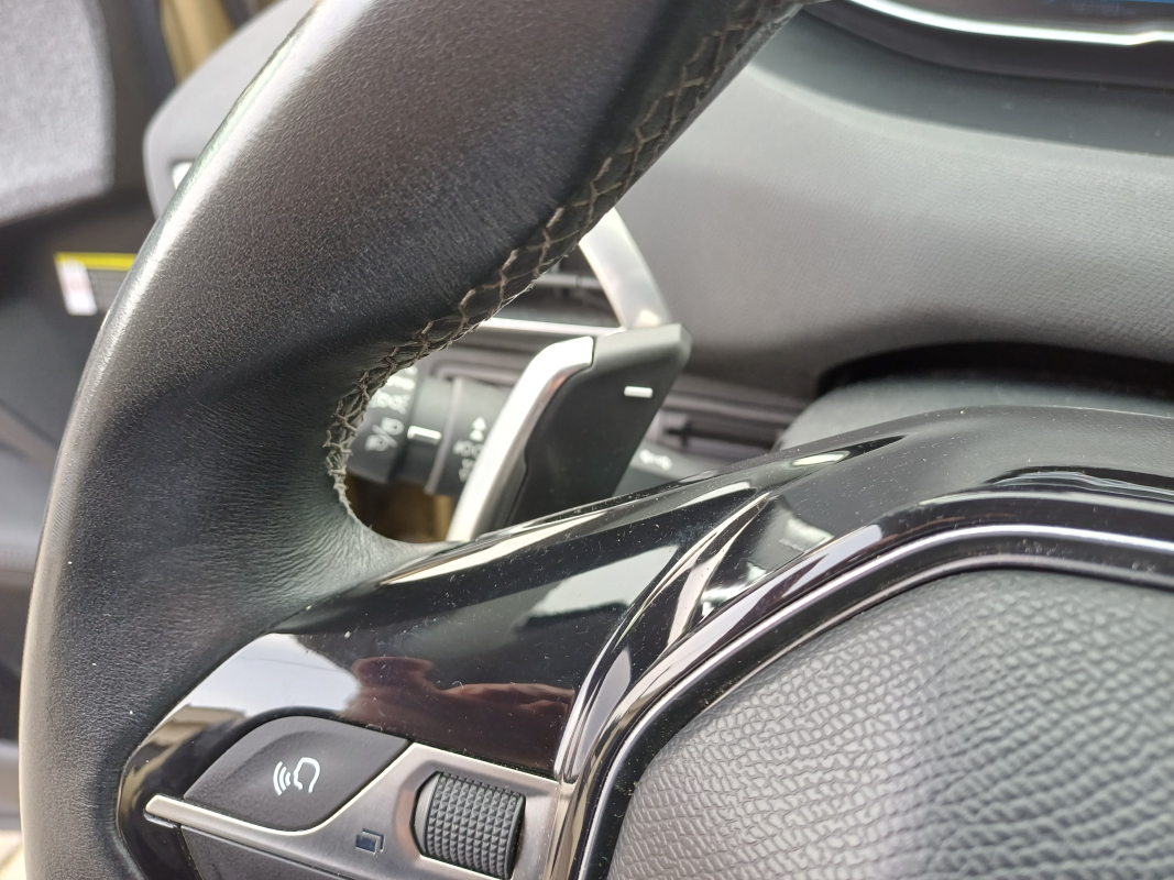 Peugeot 3008 — 13