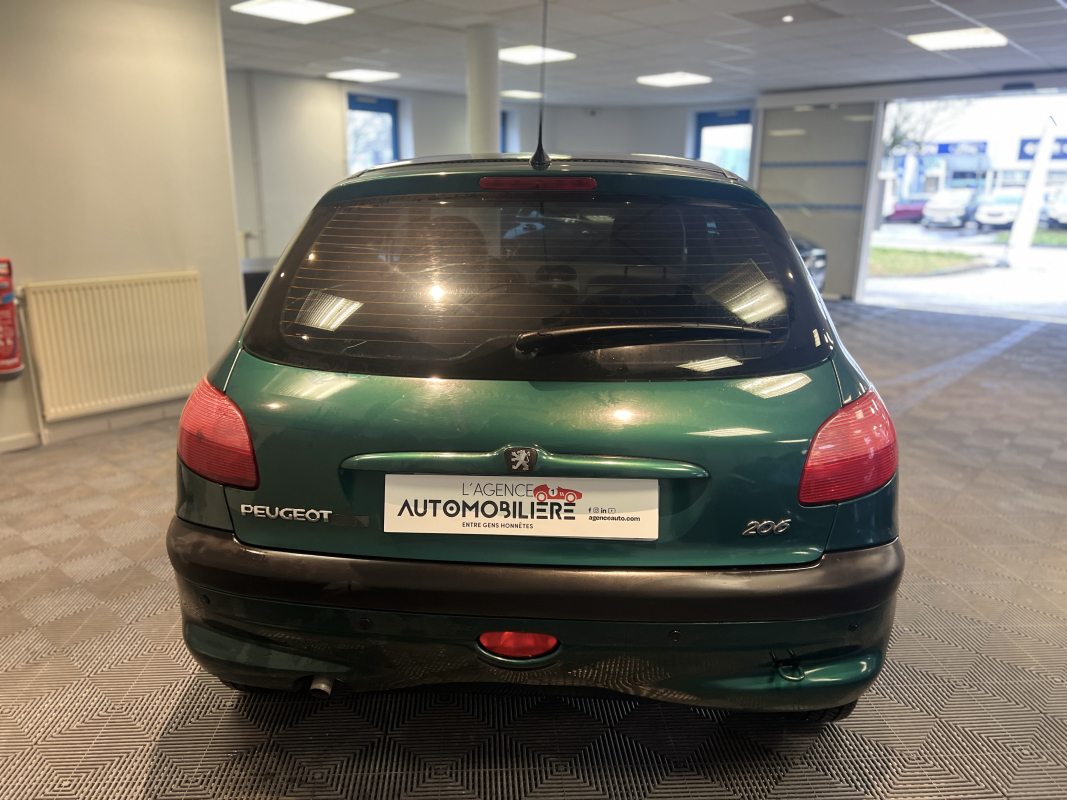 Peugeot 206 — 20