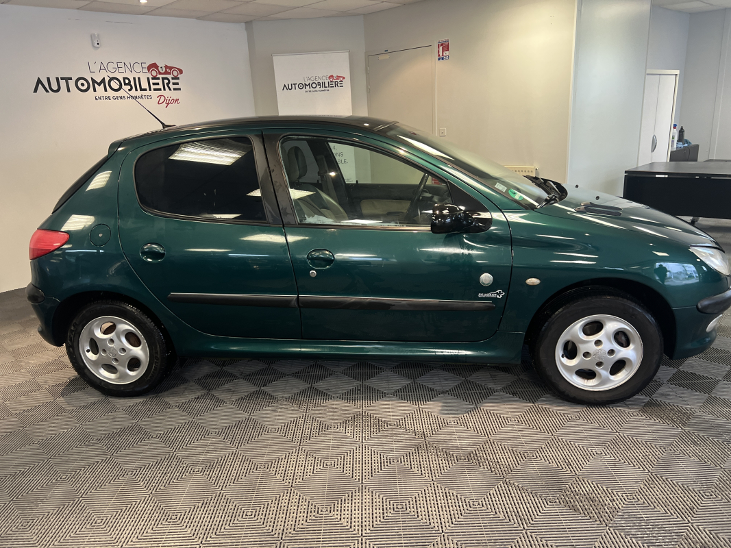 Peugeot 206 — 26