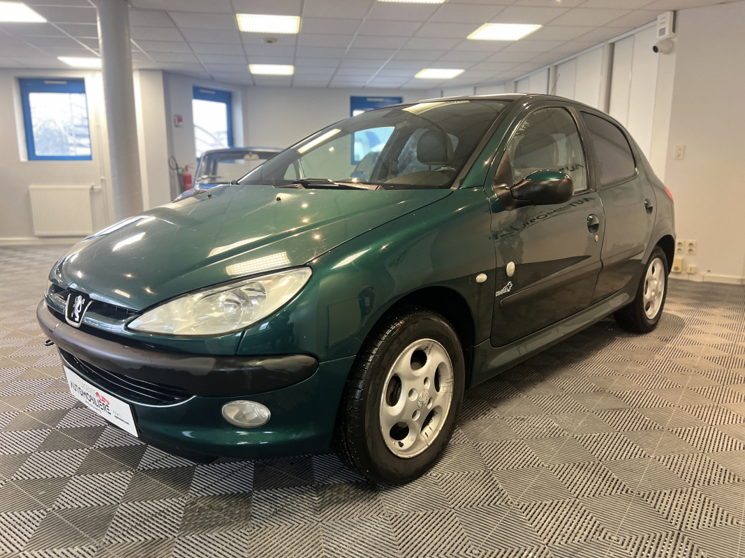 Peugeot 206 — 4