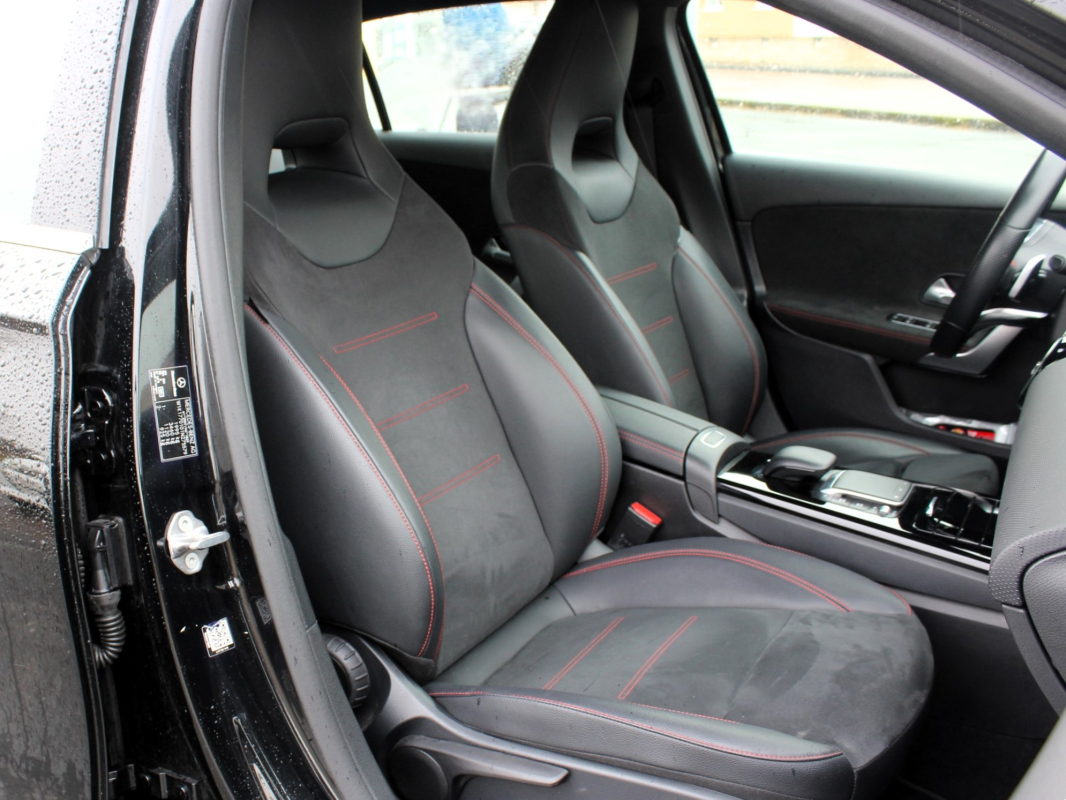 Mercedes Classe A — 33