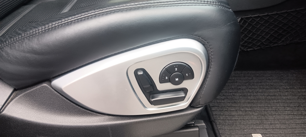Mercedes ML — 13