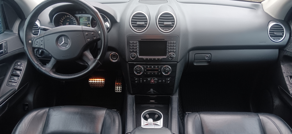 Mercedes ML — 9