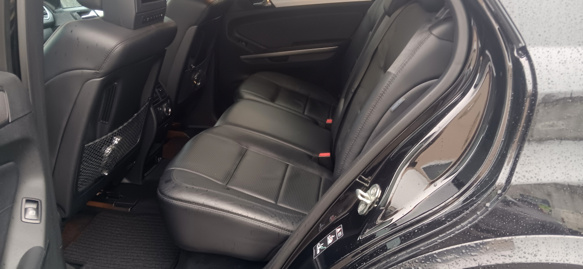 Mercedes ML — 15