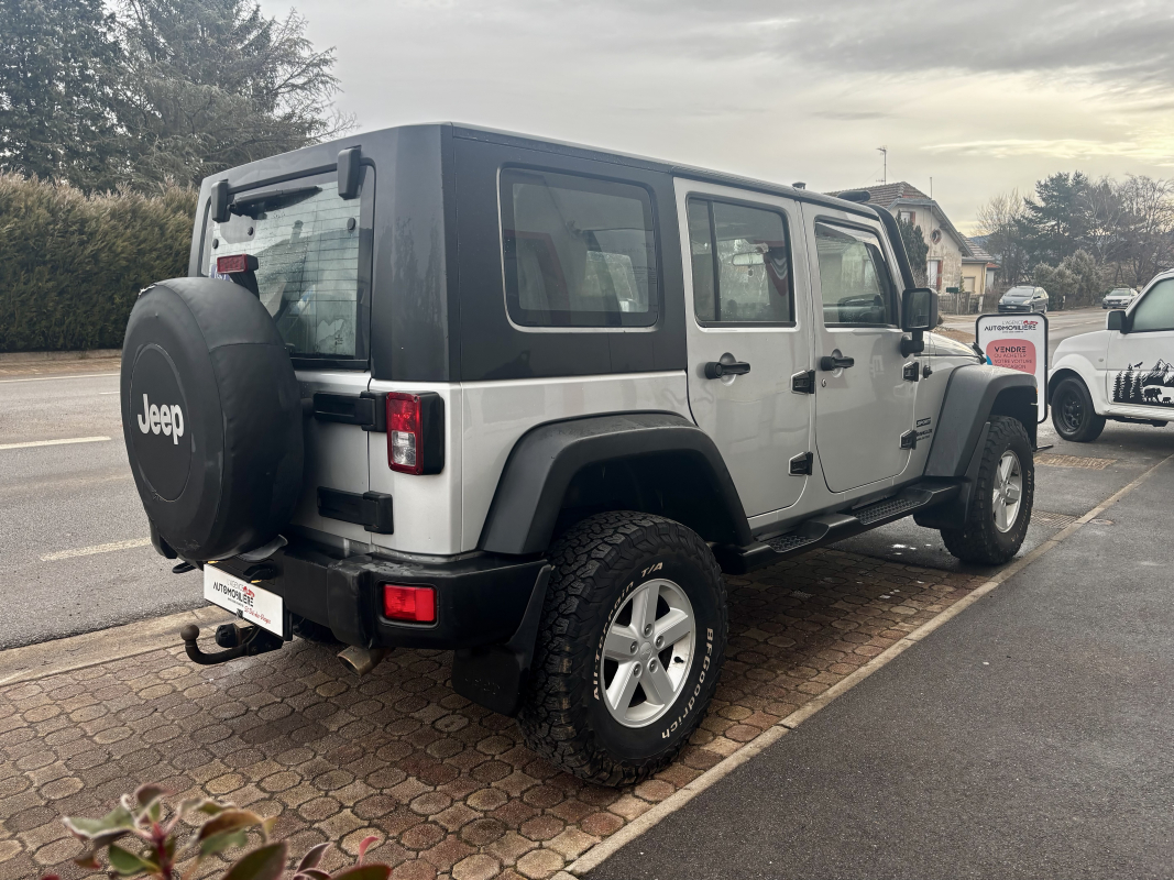 Jeep Wrangler — 4