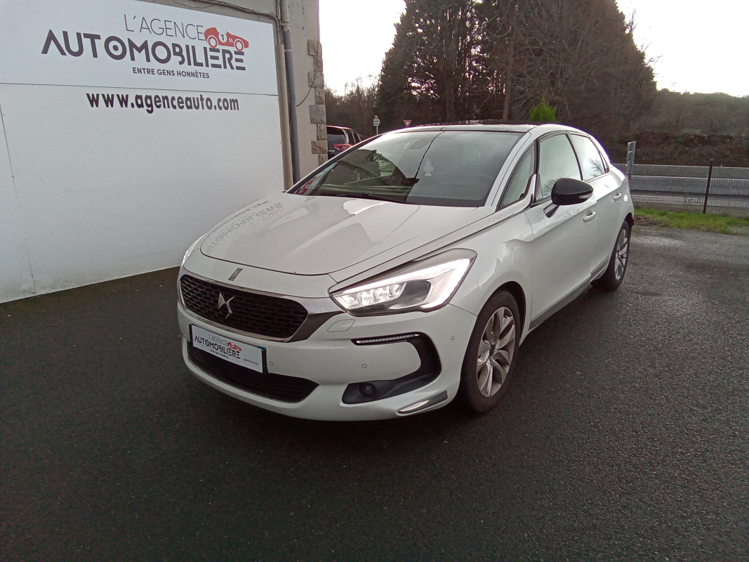 DS DS 5 — 2