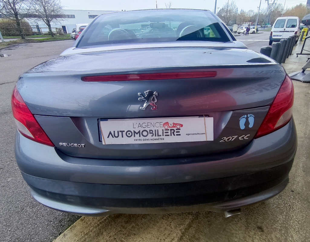 Peugeot 207 — 8