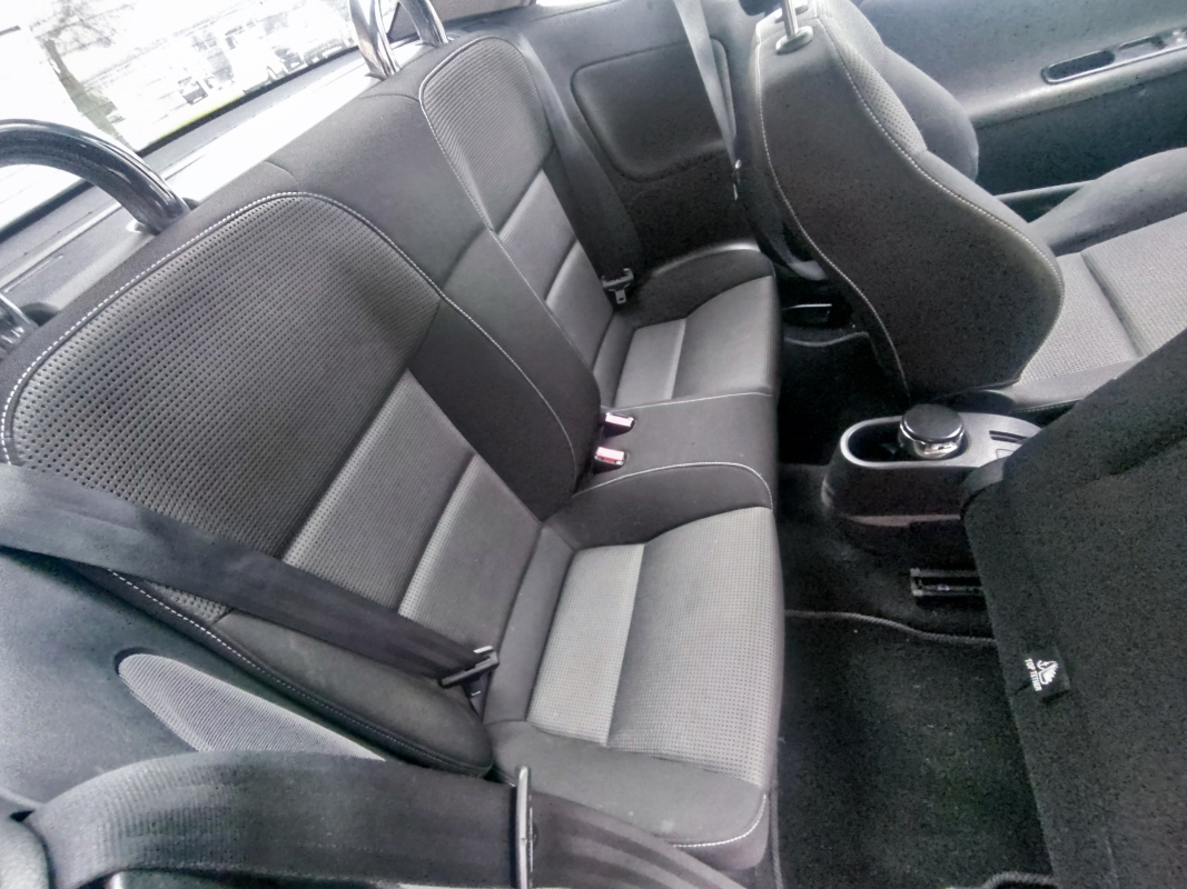Peugeot 207 — 18