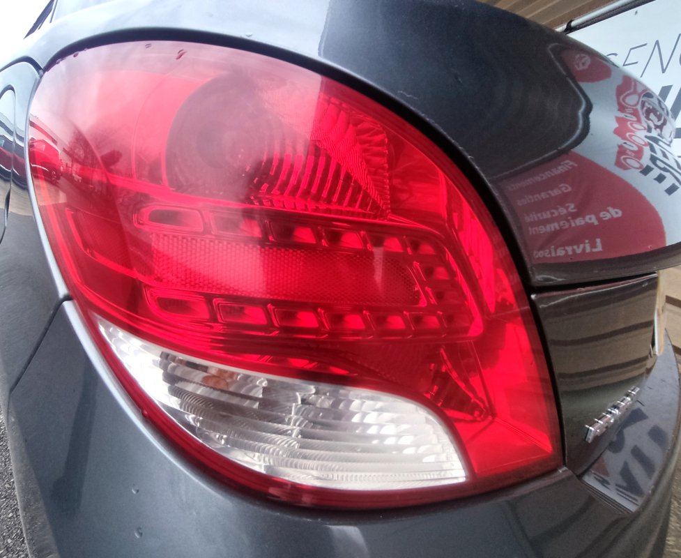 Peugeot 207 — 35