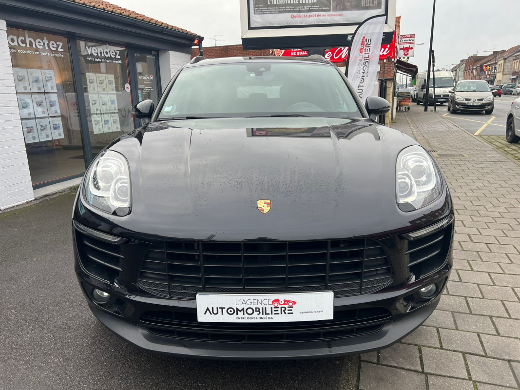 Porsche Macan — 9