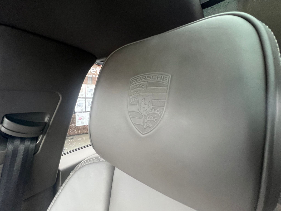 Porsche Macan — 15