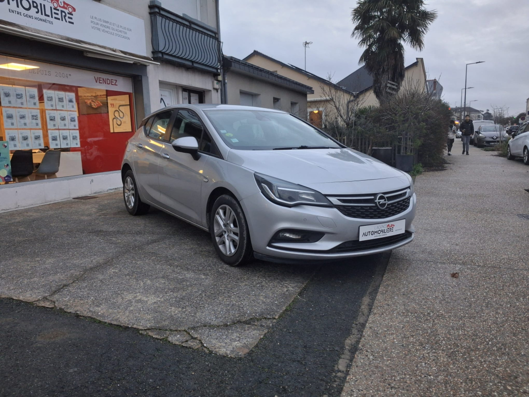 Opel Astra — 3