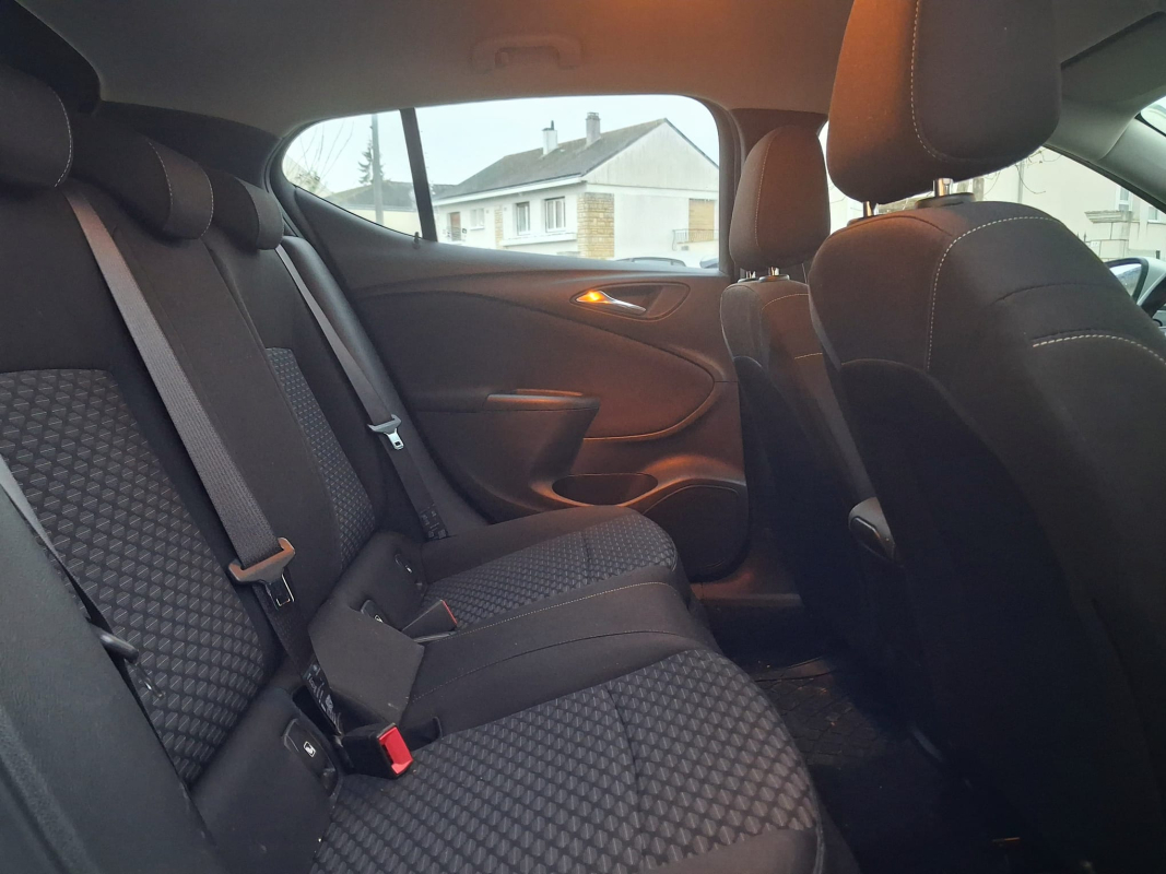Opel Astra — 12