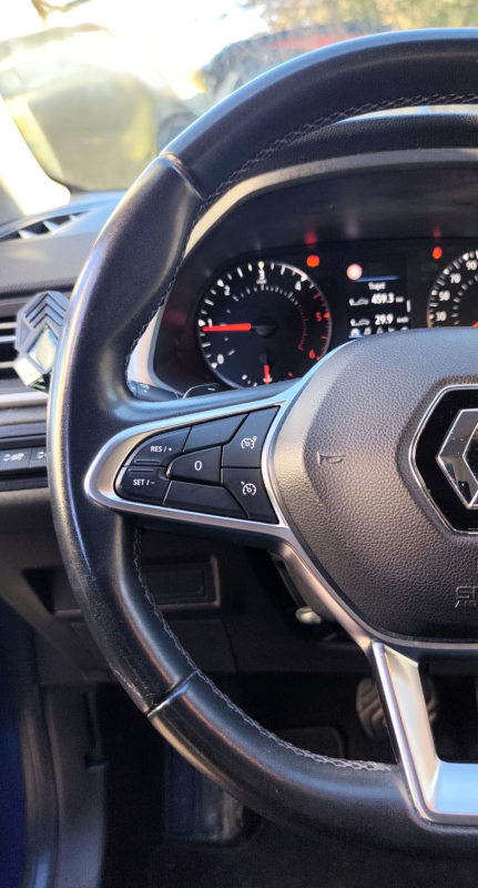 Renault Captur — 21