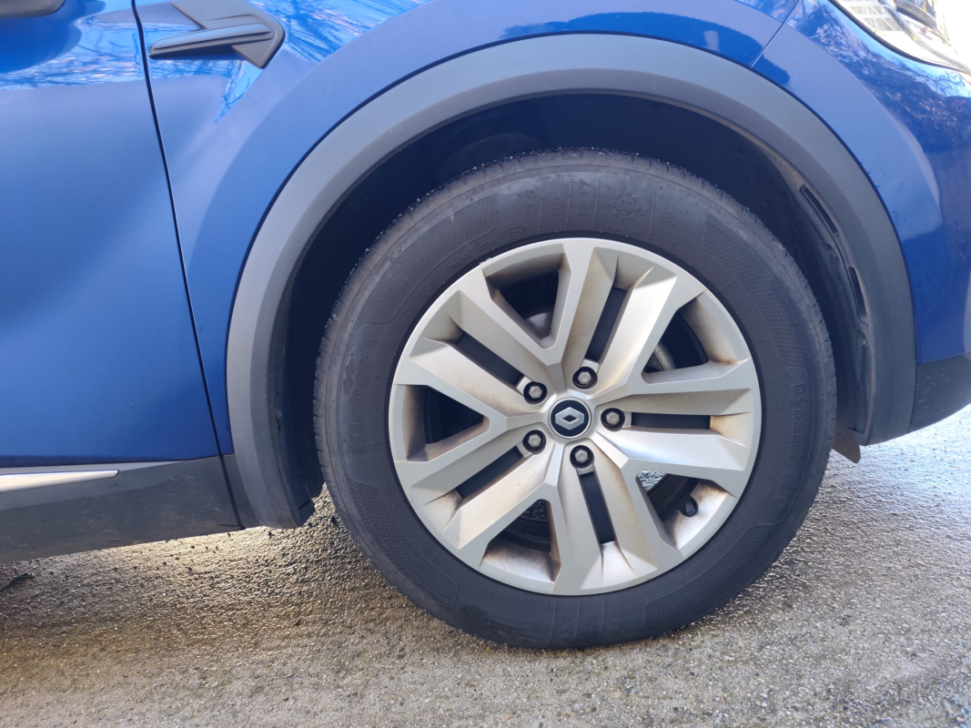 Renault Captur — 24