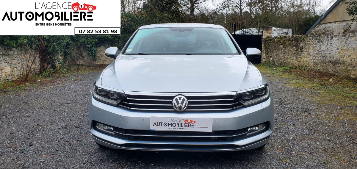 Volkswagen Passat — 2