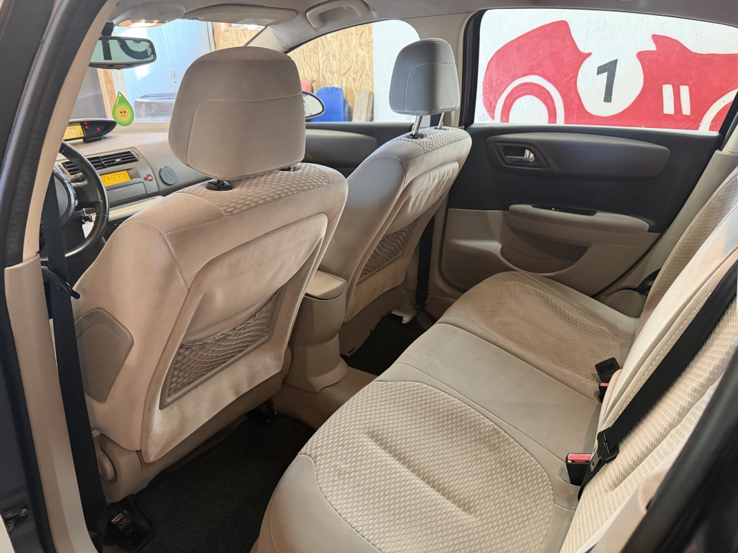 Citroen C4 — 16