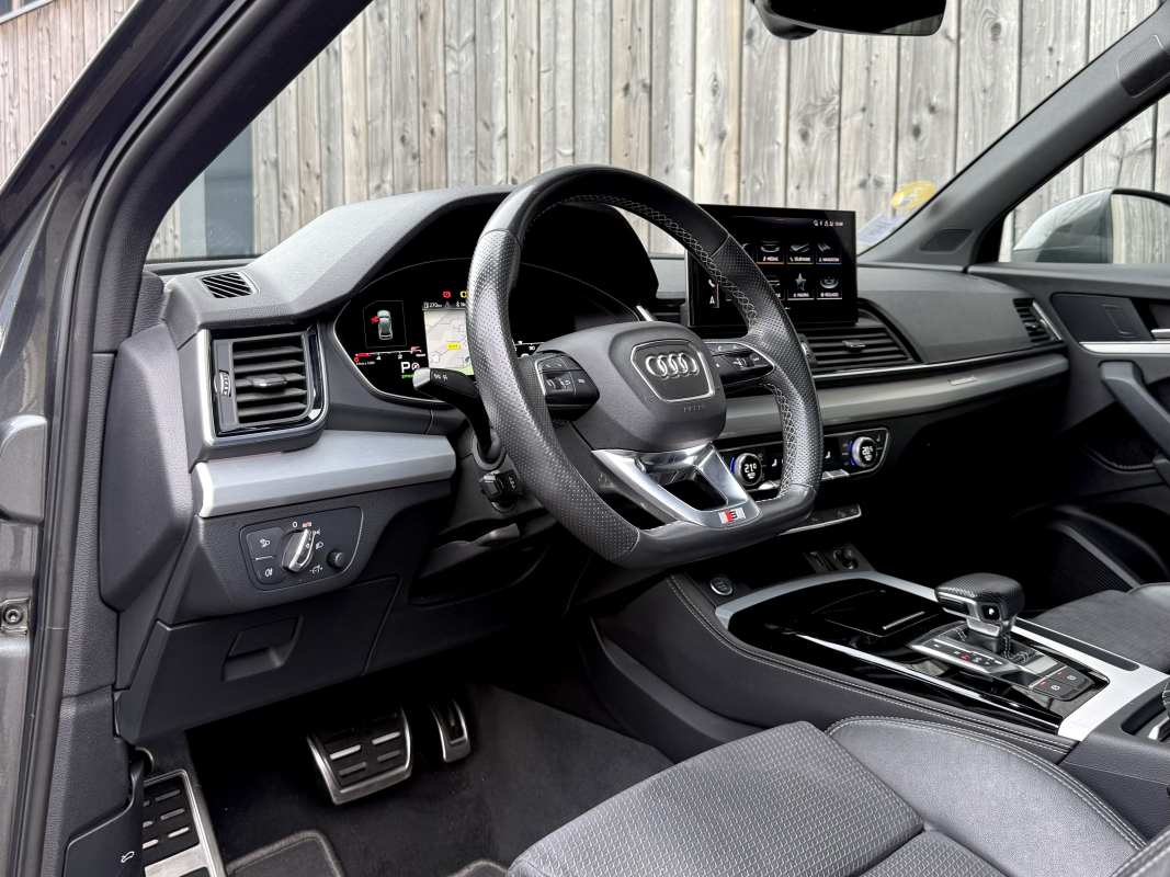 Audi Q5 — 5