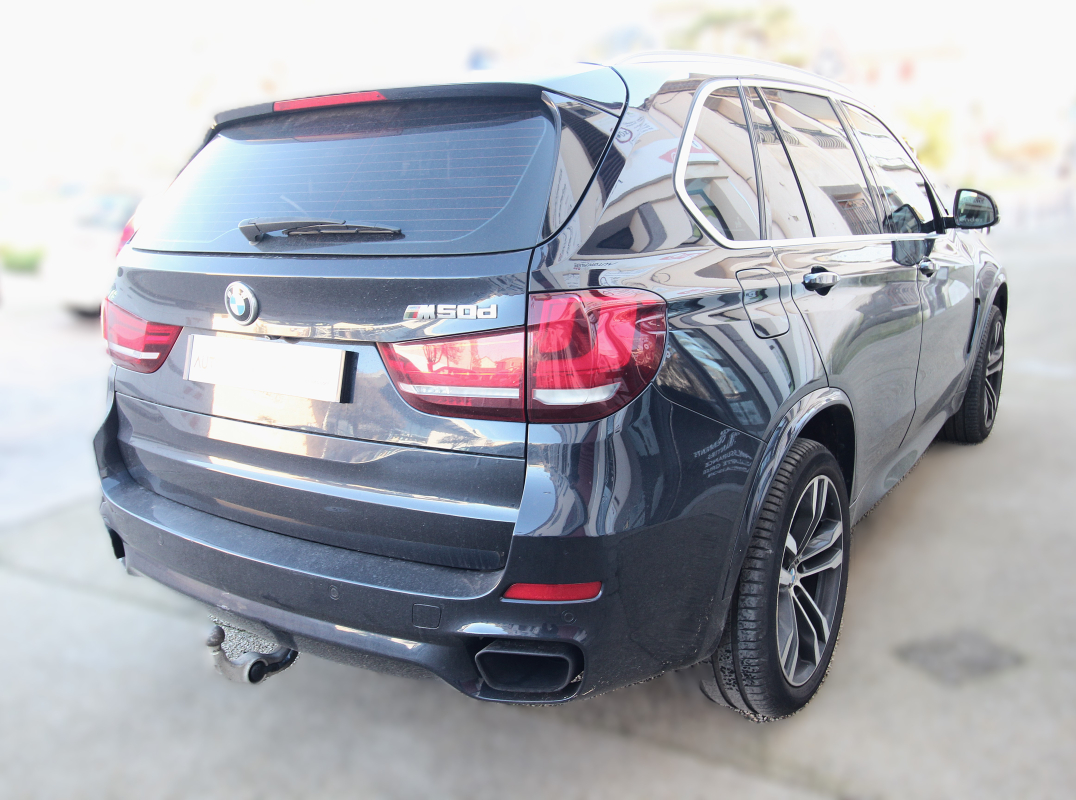 Bmw X5 — 5