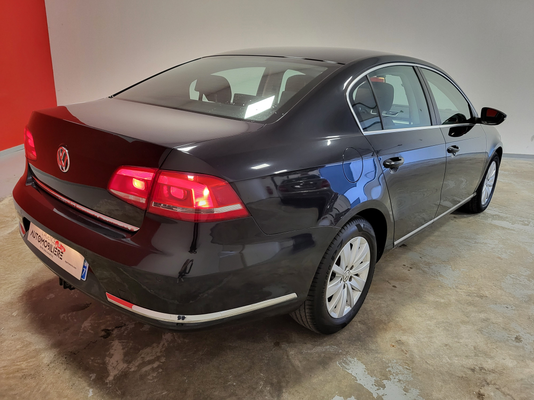 Volkswagen Passat — 9