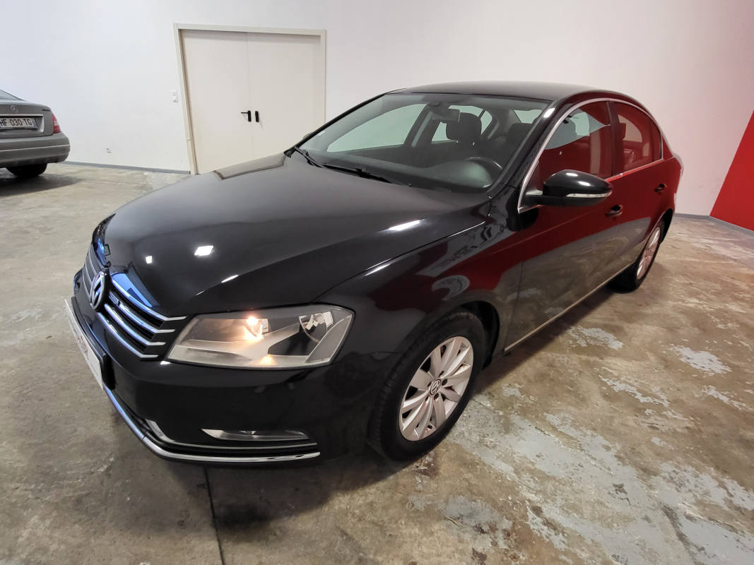 Volkswagen Passat — 3