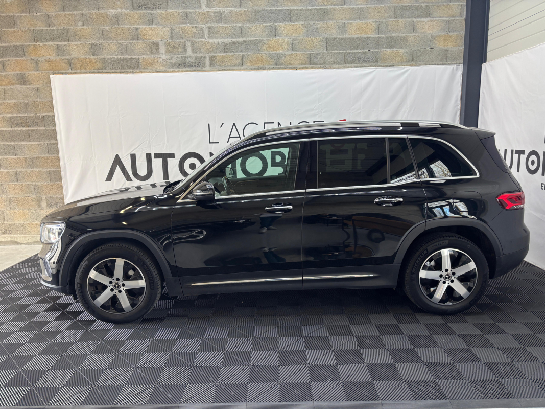 Mercedes GLB — 6