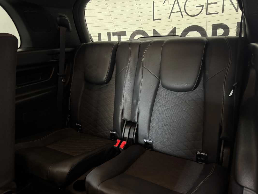 Mercedes GLB — 14