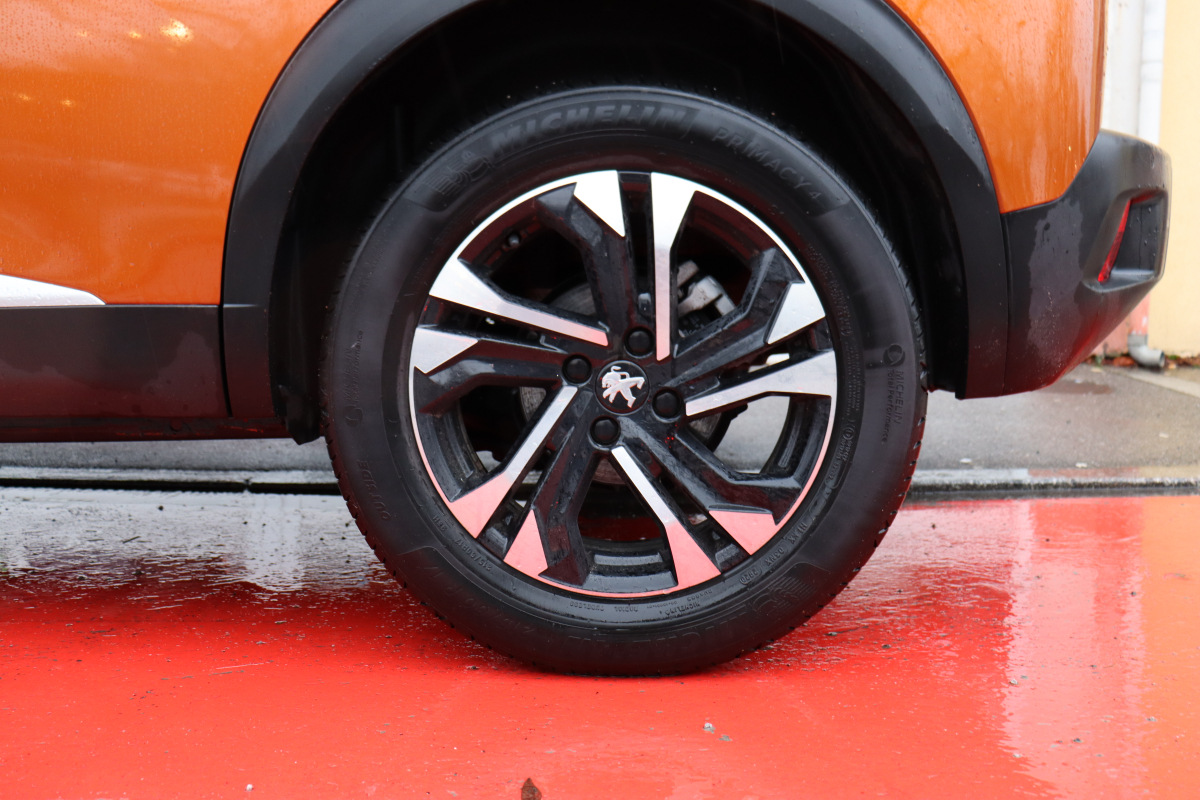 Peugeot 2008 — 32