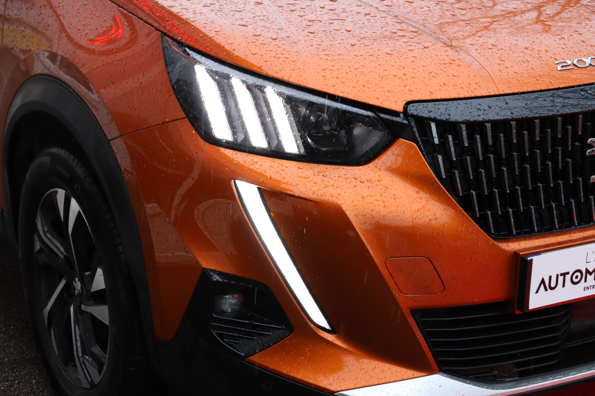 Peugeot 2008 — 28