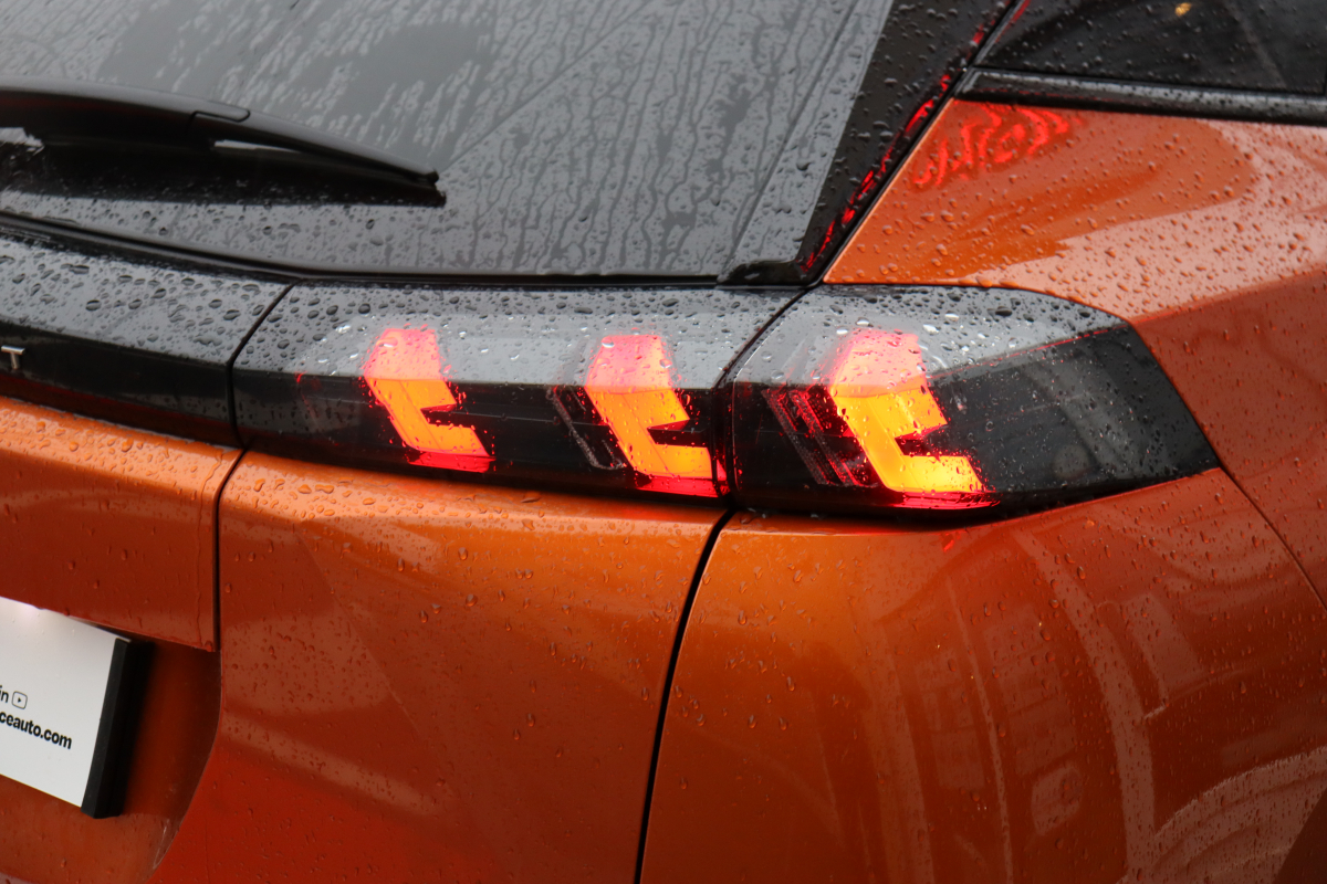 Peugeot 2008 — 37