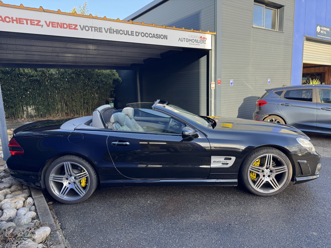 Mercedes SL — 17