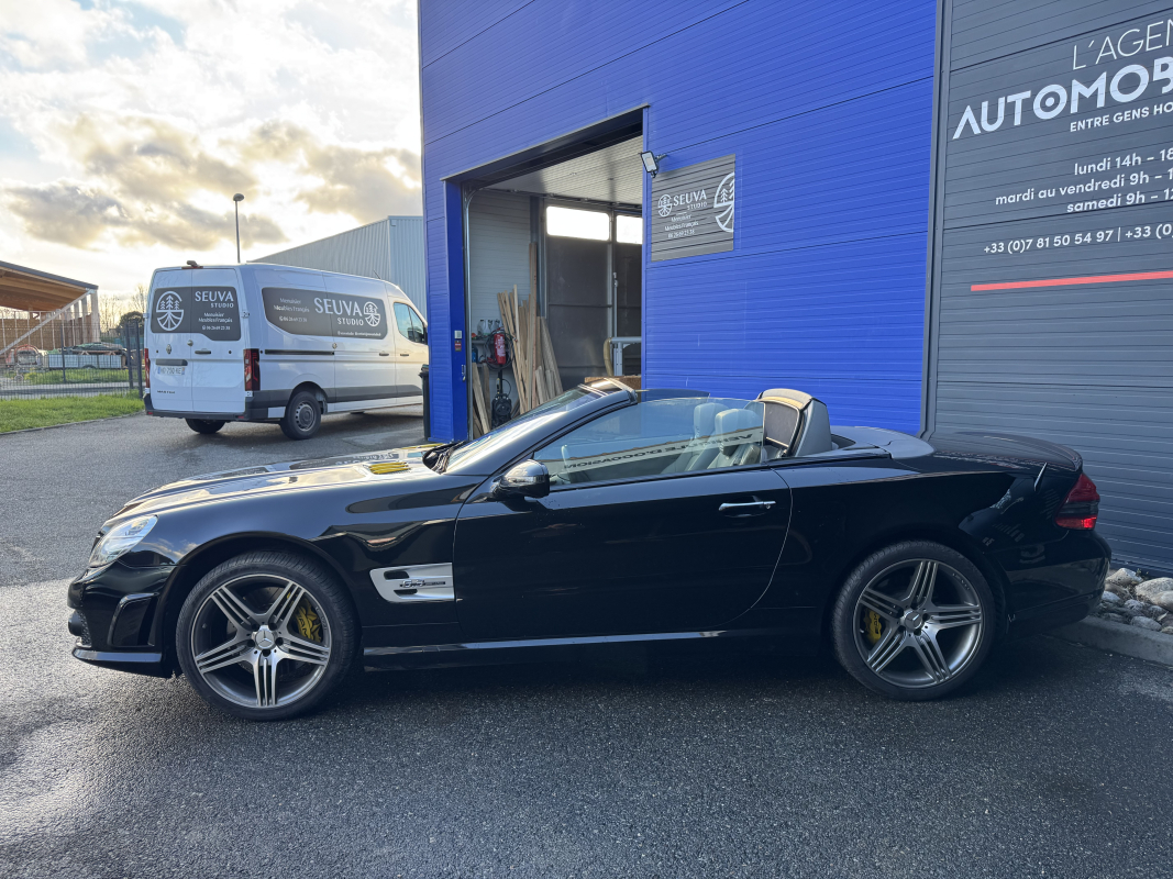 Mercedes SL — 9