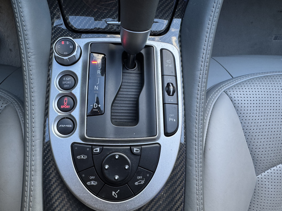 Mercedes SL — 33